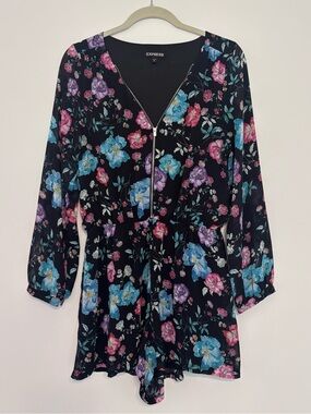 Express Floral Romper Long Sleeve Zip Front Lightweight Party Boho